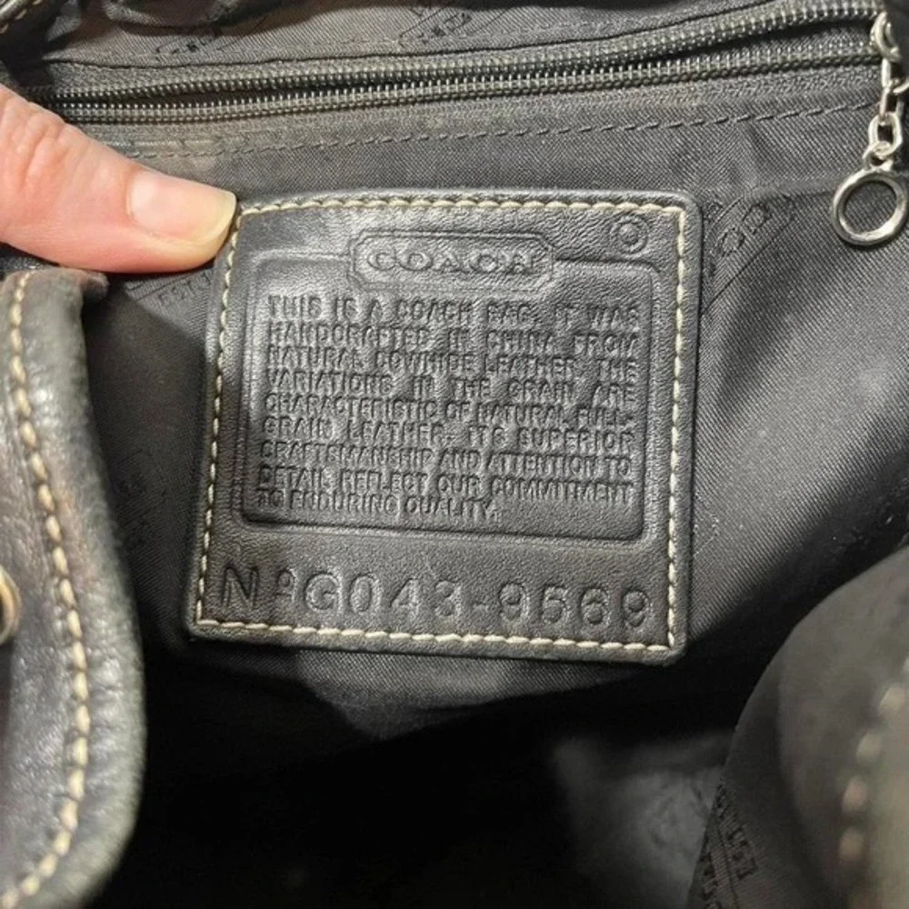 Coach 9569 Vintage Black Leather Drawstring Closure Backpack With Buckle Detail